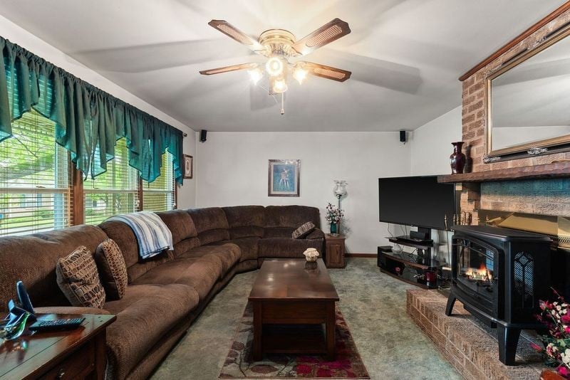 4347 Baton Rouge Dr, Hermitage, TN 37076