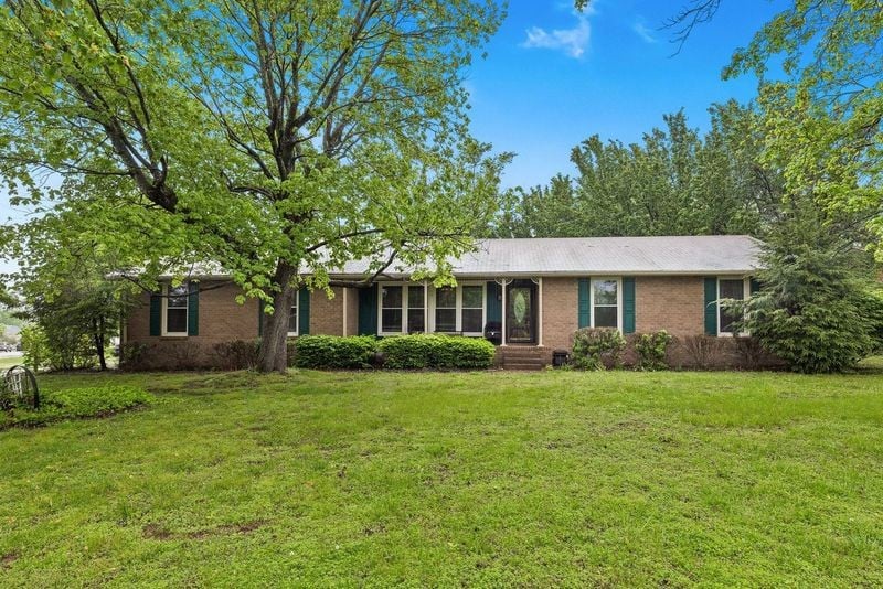 4347 Baton Rouge Dr, Hermitage, TN 37076