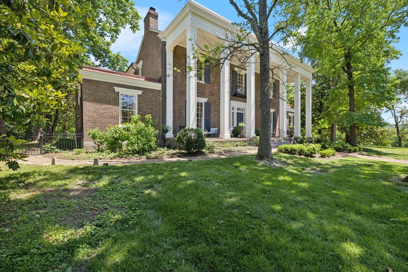 1800 Grey Pointe Dr, Brentwood, TN 37027