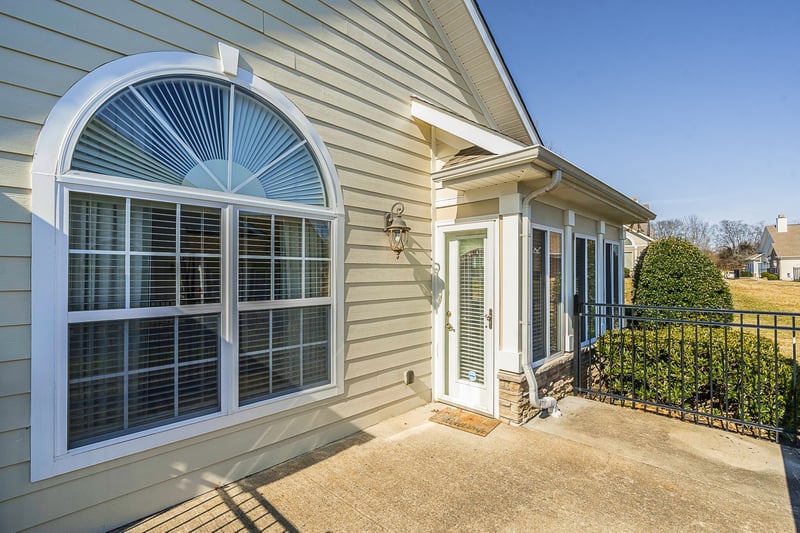 825 Browns Ln #2004, Gallatin, TN 37066