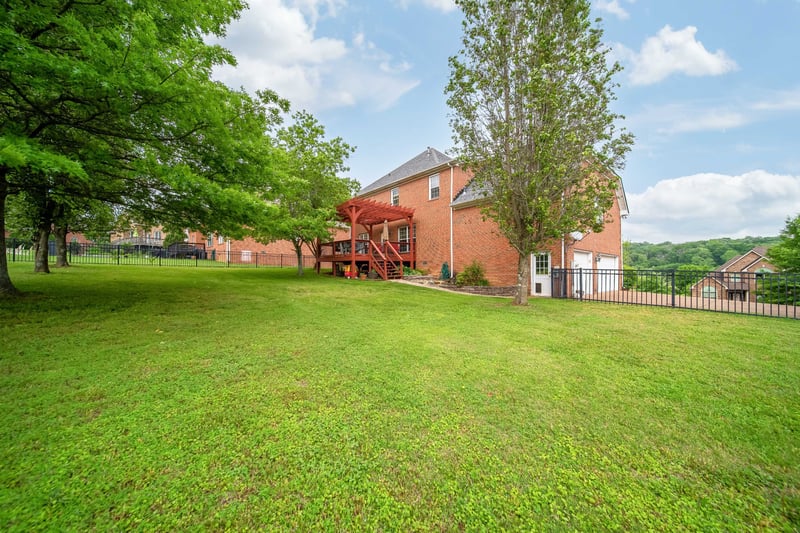 116 N Wynridge Way, Goodlettsville, TN 37072