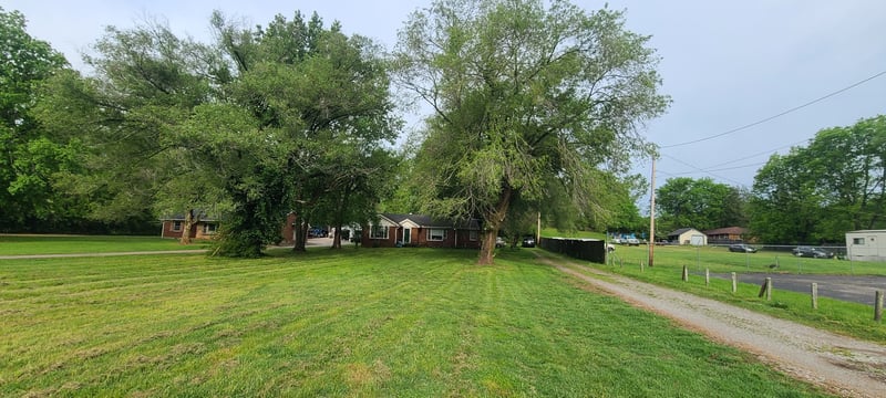 1088 Louisville Hwy, Goodlettsville, TN 37072