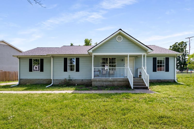 5000 Trailwater Dr, Antioch, TN 37013