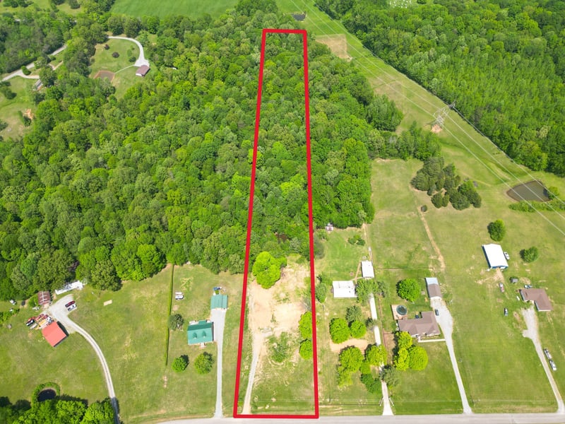671 Poplar Ridge Rd, Chapmansboro, TN 37035