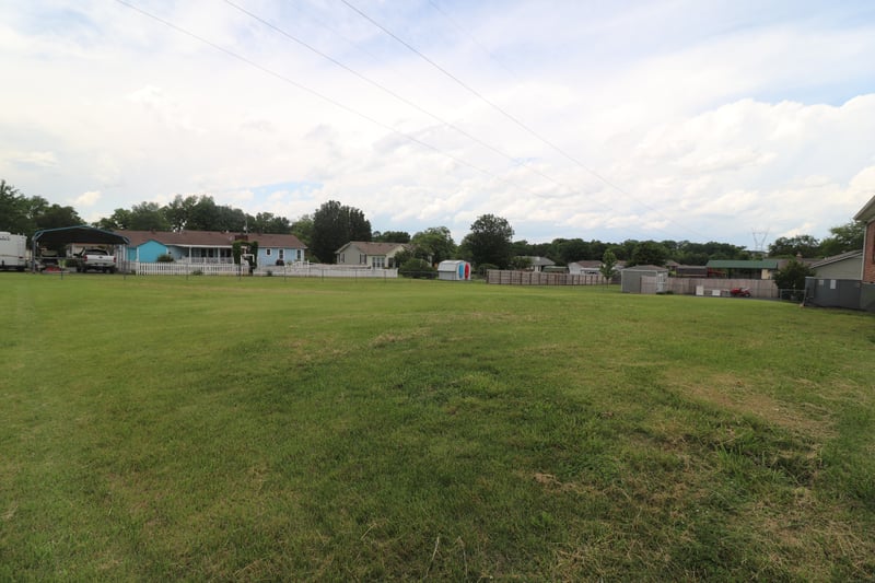 6009 Hays Dr, Columbia, TN 38401