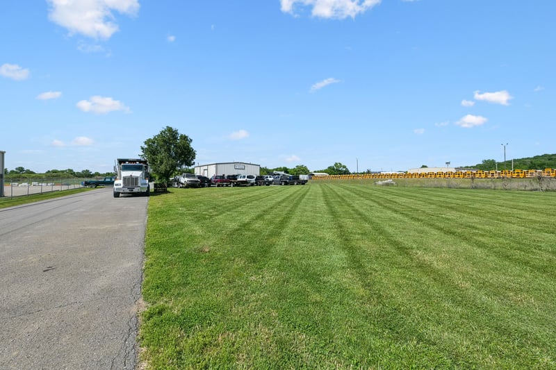 333 Maddox Simpson Pkwy, Lebanon, TN 37090