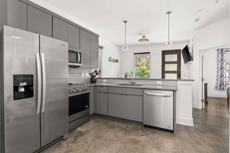 2525 Clifton Ave #10, Nashville, TN 37209