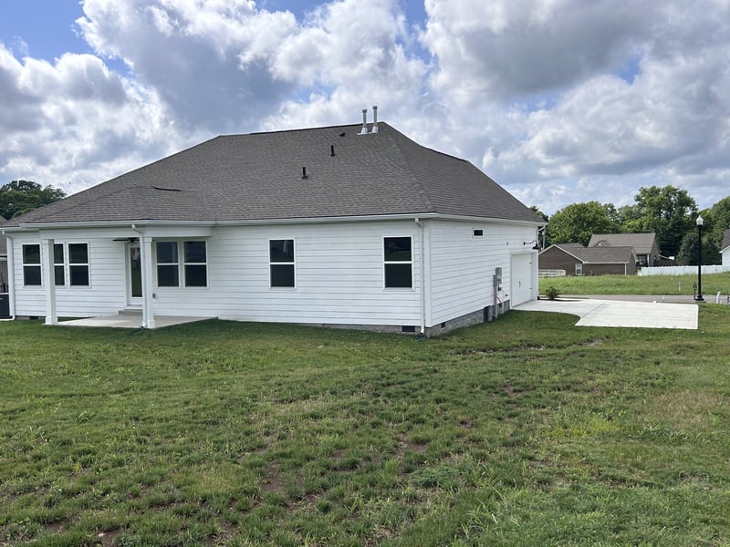 702 Larry Cir, Mount Pleasant, TN 38474