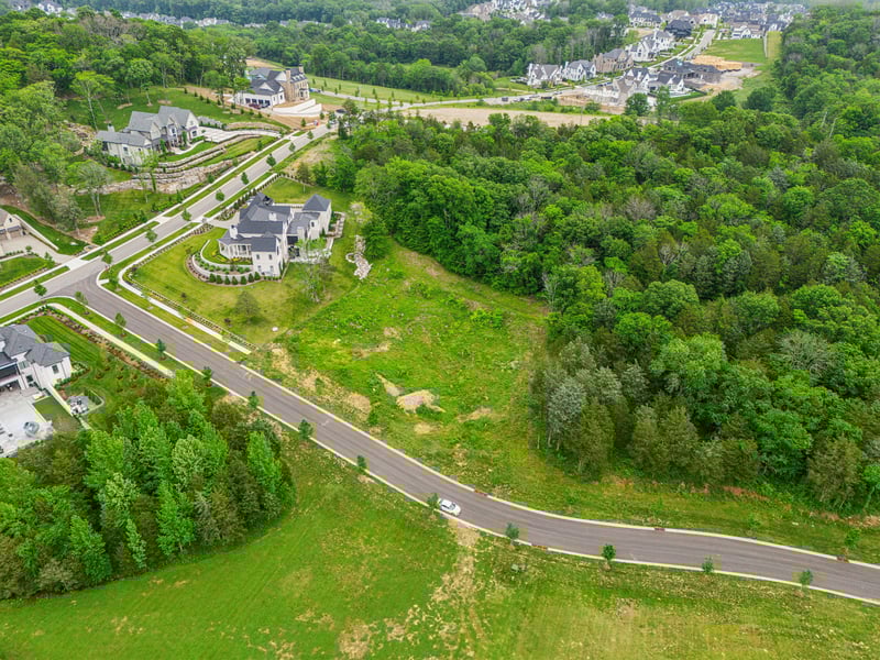 8906 Dovetail Ct, College Grove, TN 37046