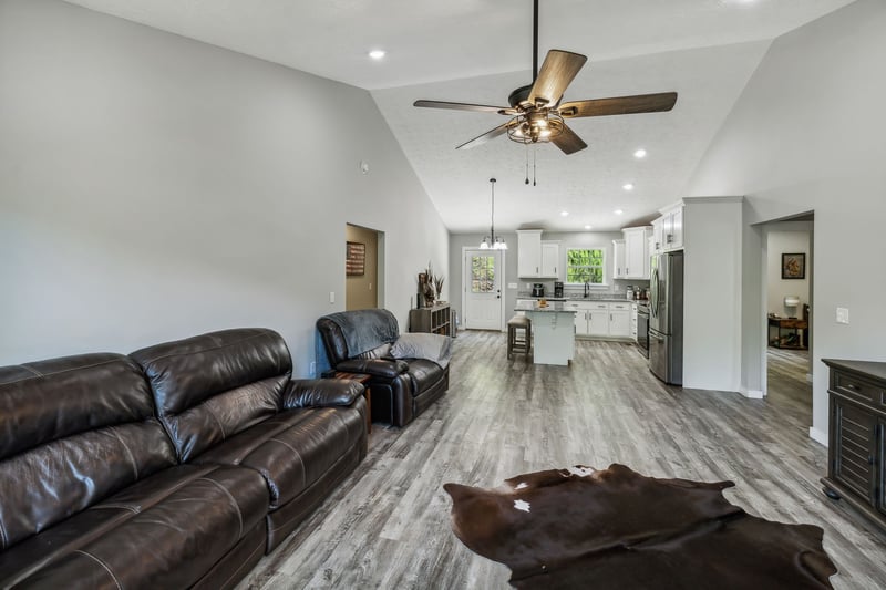 78 Dog Branch Rd, Pleasant Shade, TN 37145