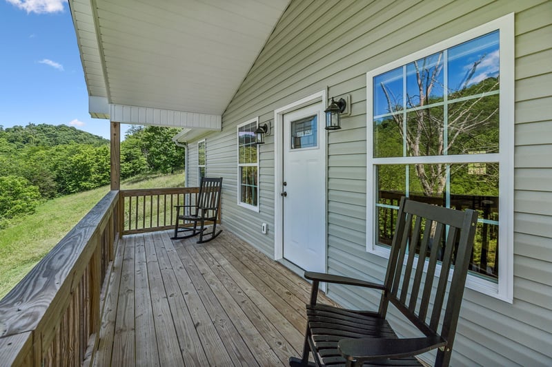 78 Dog Branch Rd, Pleasant Shade, TN 37145
