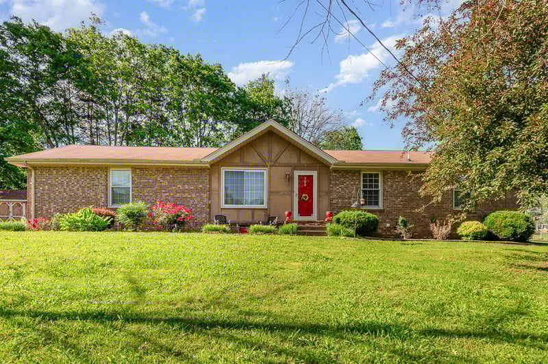 703 Lucien Dr, Goodlettsville, TN 37072