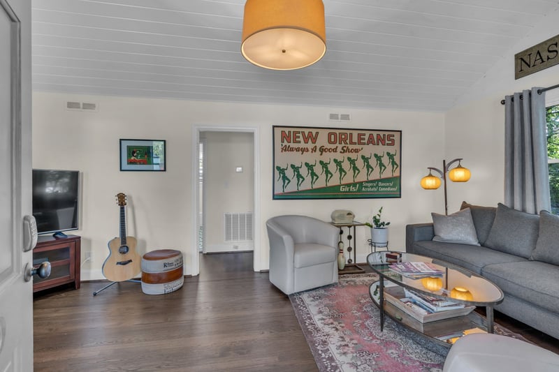 2830 Azalea Pl, Nashville, TN 37204