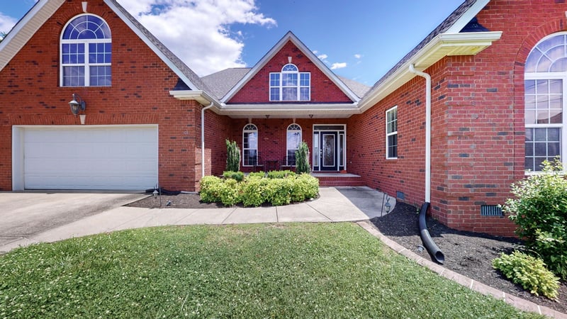 1011 Lily Ann Ct, La Vergne, TN 37086