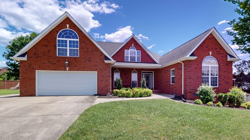 1011 Lily Ann Ct, La Vergne, TN 37086