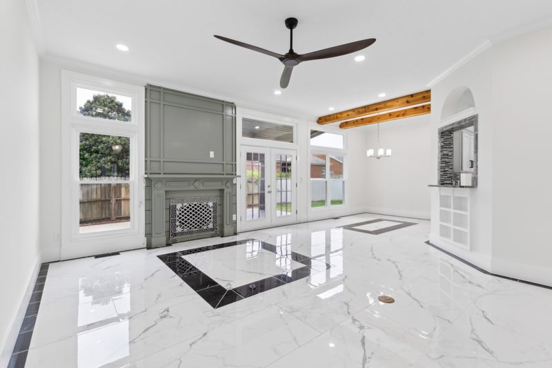 1723 University Dr, Columbia, TN 38401