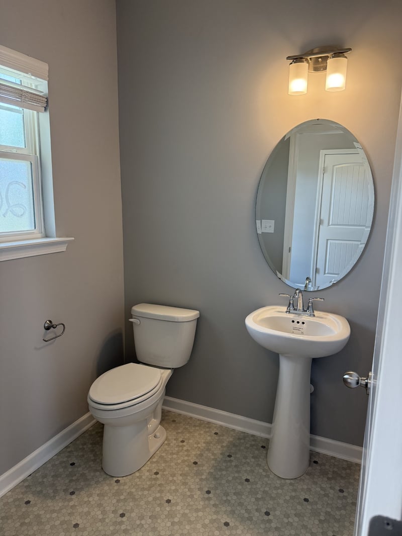 209 Streamflow Dr, Ashland City, TN 37015