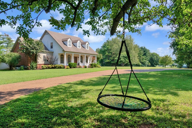 2329 Irby Ln, Murfreesboro, TN 37127