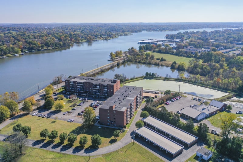 200 Sanders Ferry Rd #2504, Hendersonville, TN 37075