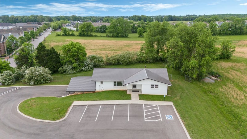 1665 Hicks Edgen Rd, Pleasant View, TN 37146