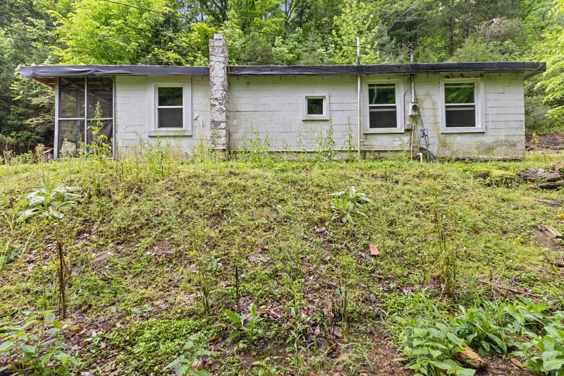 1026 Hill Rd, Ashland City, TN 37015