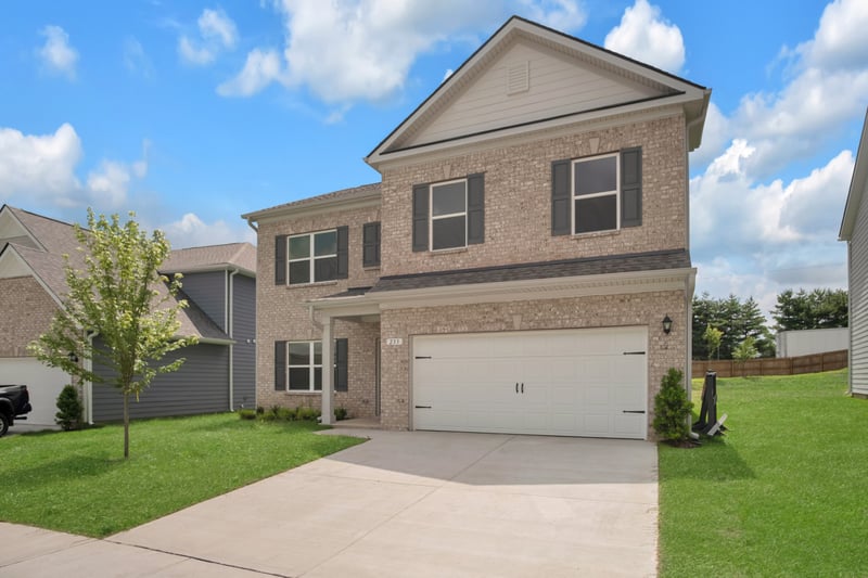 233 Summerlin Dr, Gallatin, TN 37066