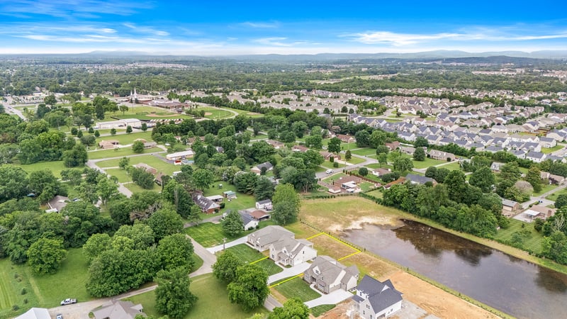 508 Gresham Ln, Murfreesboro, TN 37129