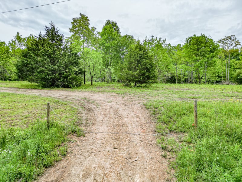 5568 Parker Branch Rd, Franklin, TN 37064