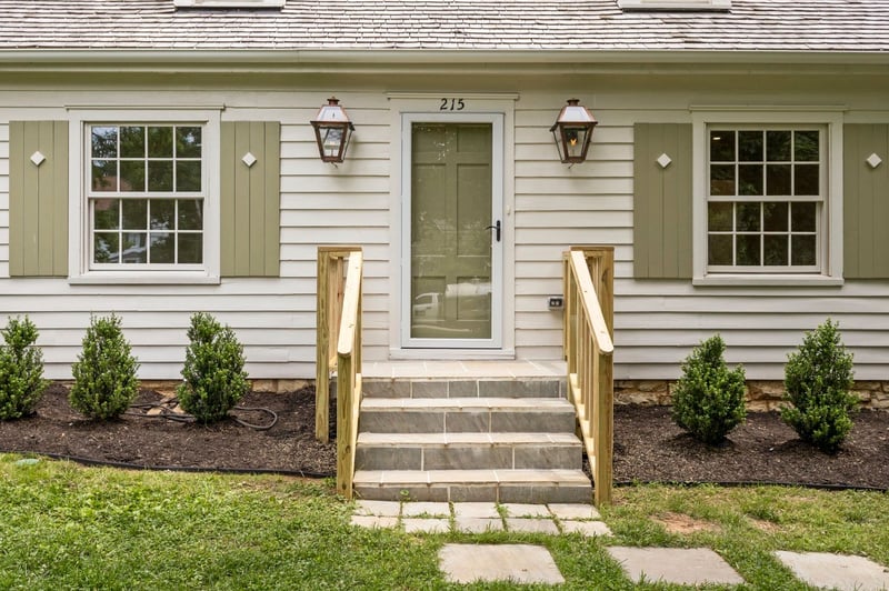 215 Lewisburg Ave, Franklin, TN 37064