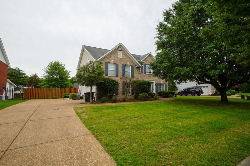140 Settlers Way, Hendersonville, TN 37075
