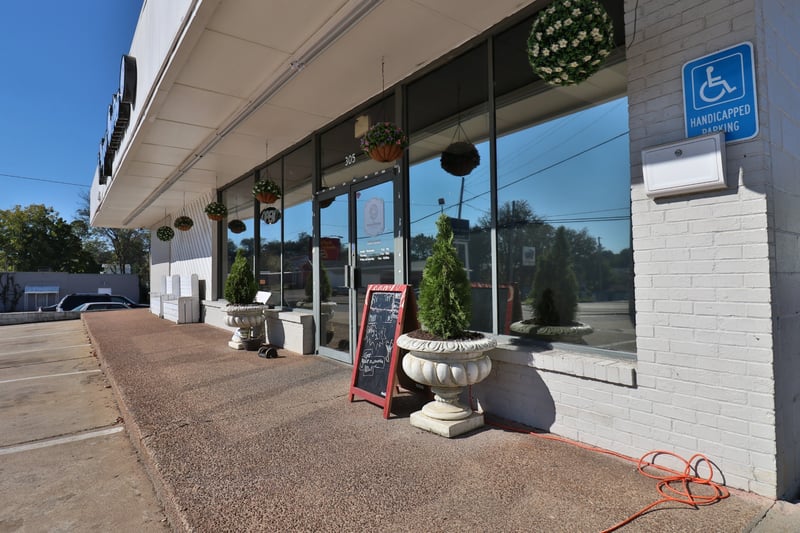 305 N Main St, Mount Pleasant, TN 38474