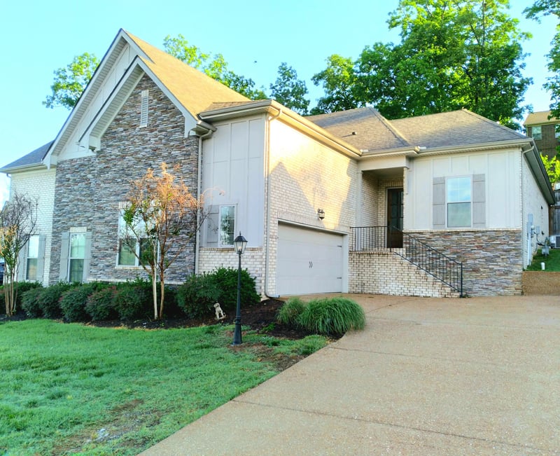 168 Cobbler Cir, Hendersonville, TN 37075