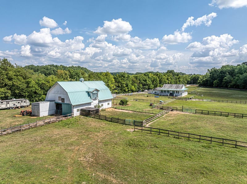 2290 Osburn Rd, Arrington, TN 37014