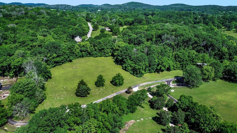 110 Hidden Valley Rd, Arrington, TN 37014