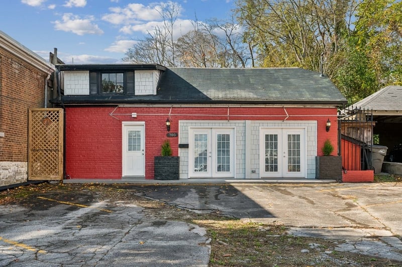 705 Dunnington St, Columbia, TN 38401