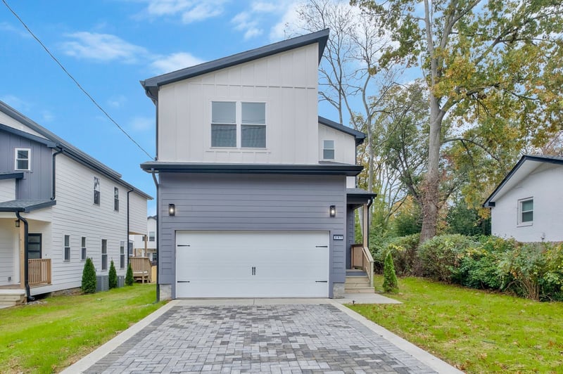 207 Paragon Mills Rd, Nashville, TN 37211