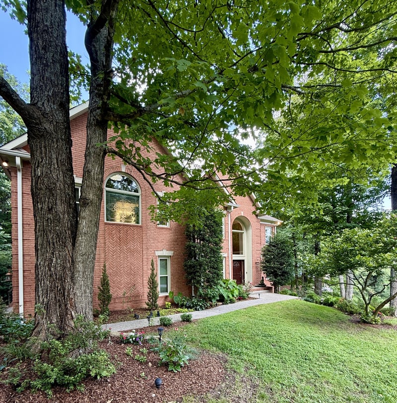 7018 Willowick Dr, Brentwood, TN 37027