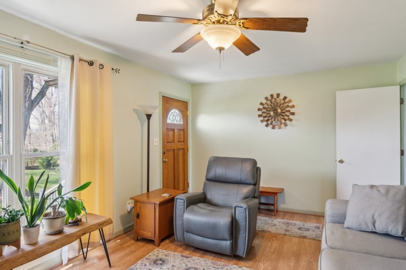 1190 Corum Hill Rd, Castalian Springs, TN 37031