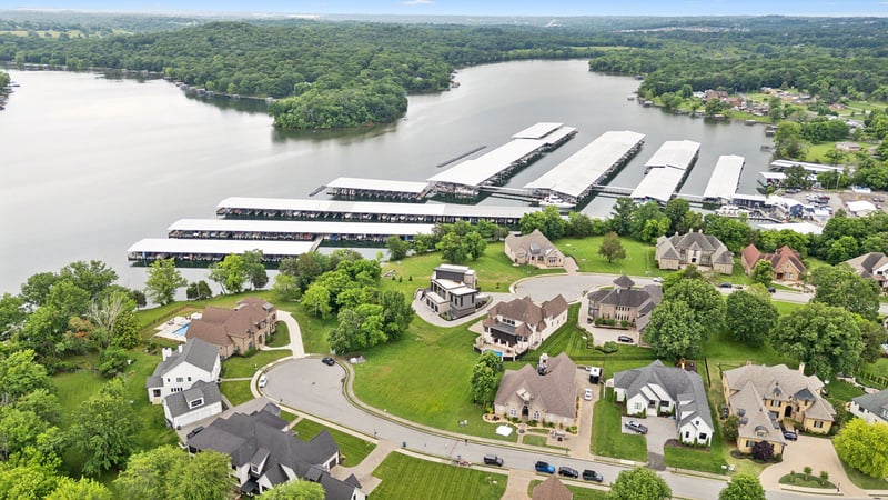 212 Camille Victoria Ct, Mount Juliet, TN 37122