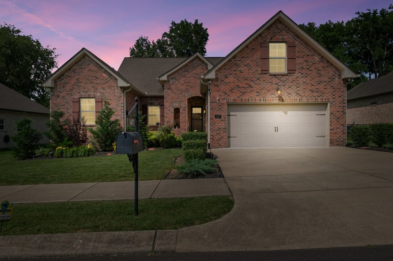 147 Odie Ray St, Gallatin, TN 37066