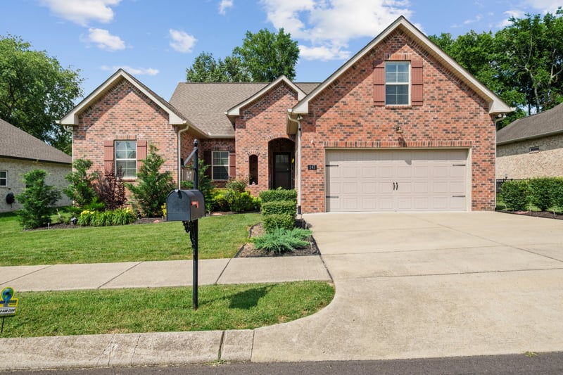 147 Odie Ray St, Gallatin, TN 37066