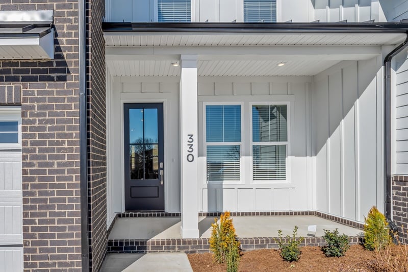 305 Buckwood Ln, Thompsons Station, TN 37179