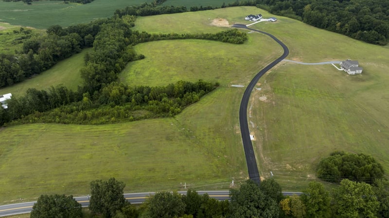 Betts Rd, Greenbrier, TN 37073