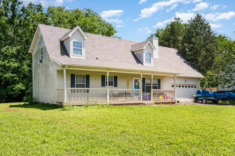 124 Gale Ln, La Vergne, TN 37086