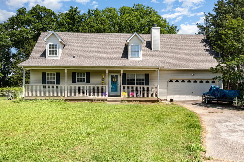124 Gale Ln, La Vergne, TN 37086