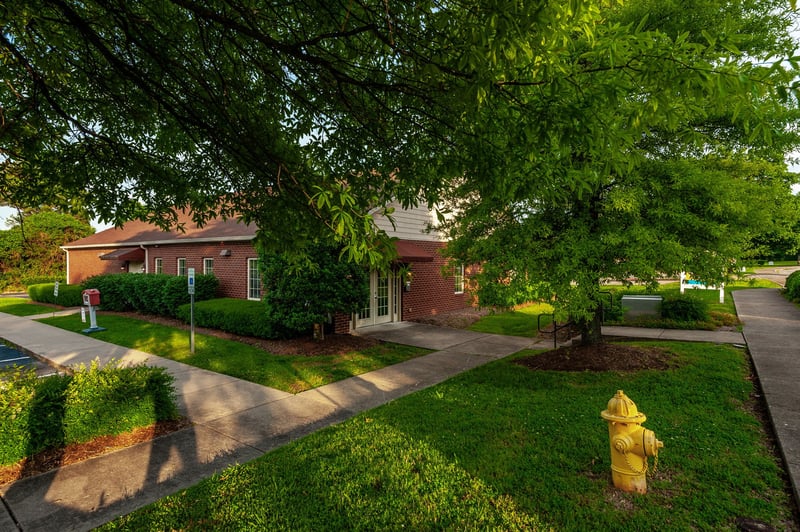 20 Executive Park Dr, Hendersonville, TN 37075