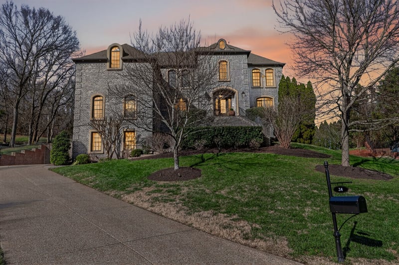 24 Ironwood Ln, Brentwood, TN 37027
