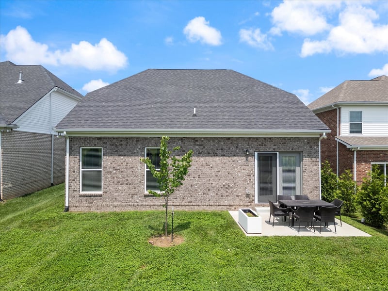 111 Weller Ln, Gallatin, TN 37066