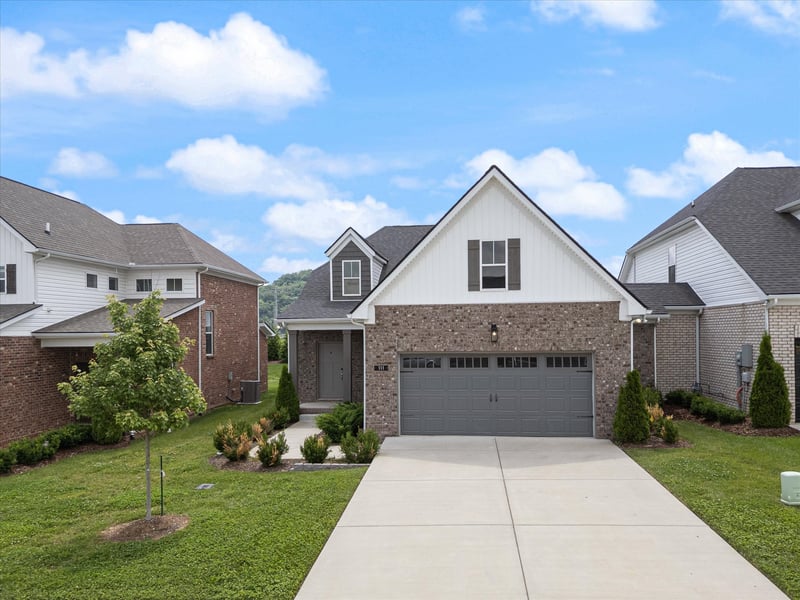 111 Weller Ln, Gallatin, TN 37066