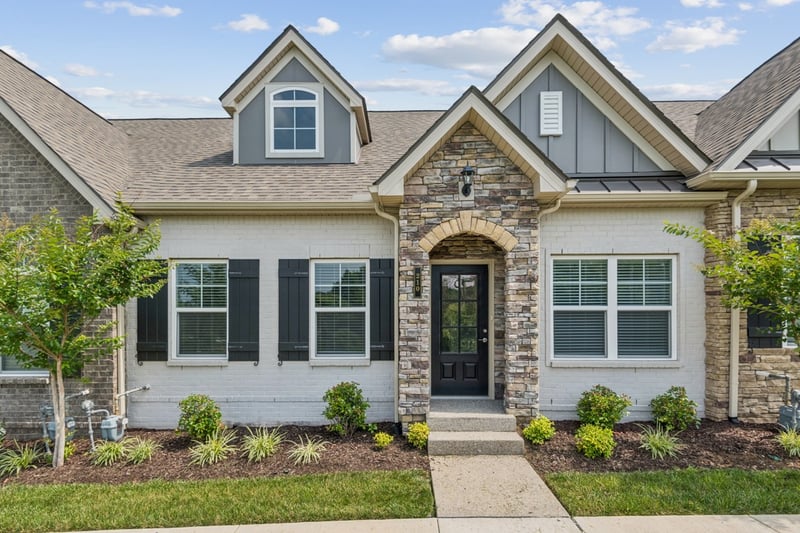 210 Trevor Dr #210, Mount Juliet, TN 37122